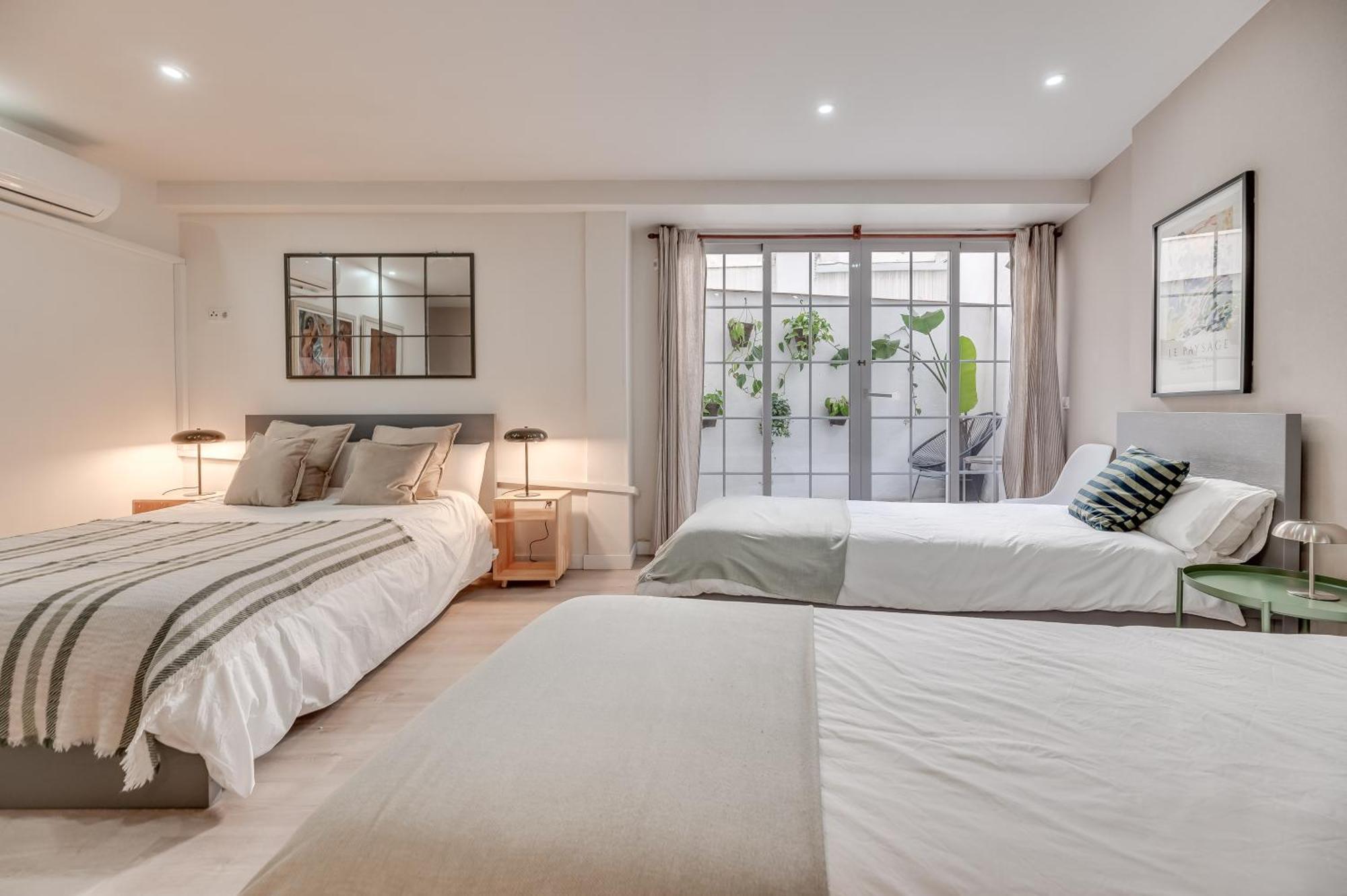 Victoria 16 Premium By Nagoa Homes Malaga Bagian luar foto