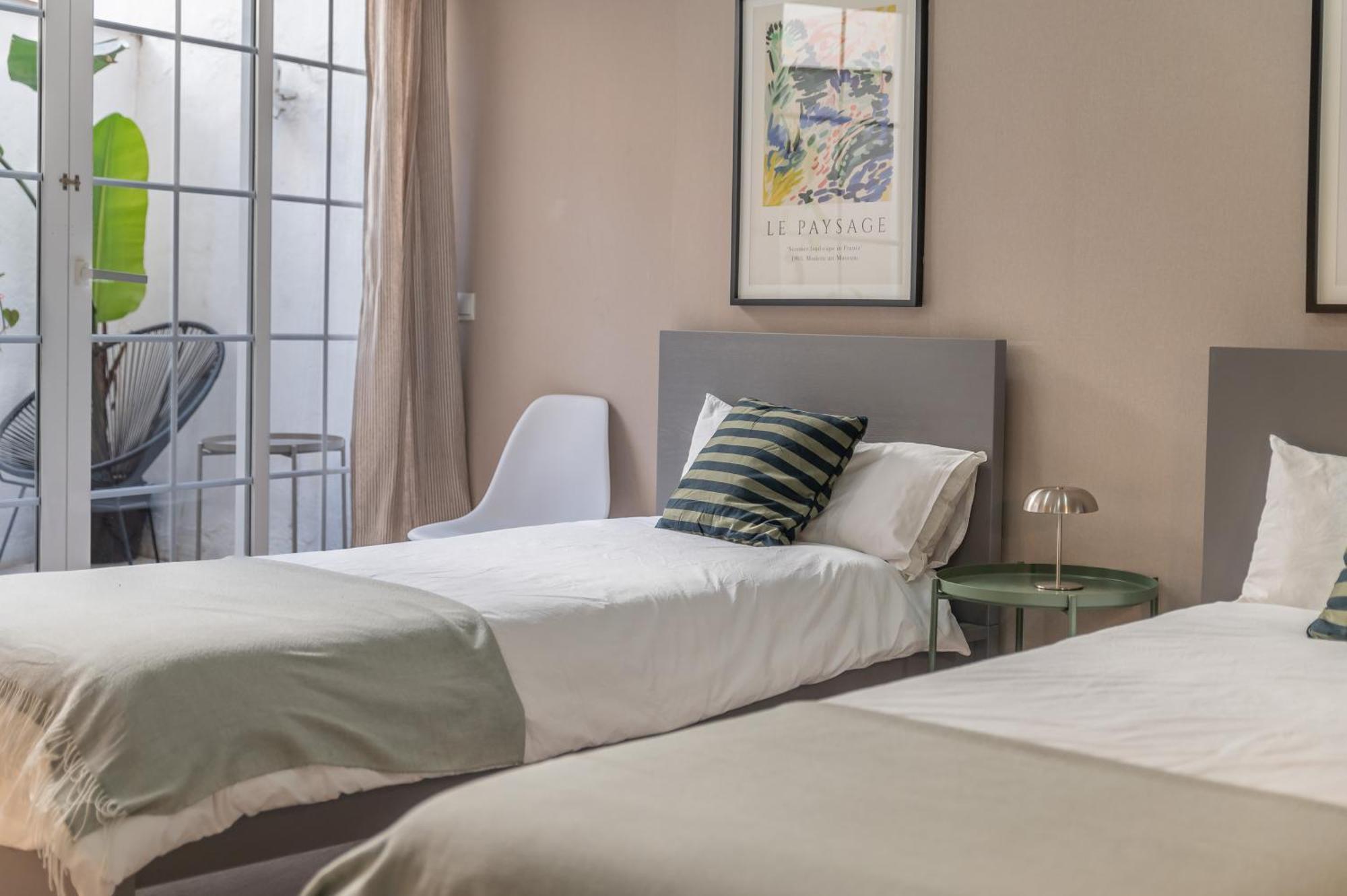 Victoria 16 Premium By Nagoa Homes Malaga Bagian luar foto