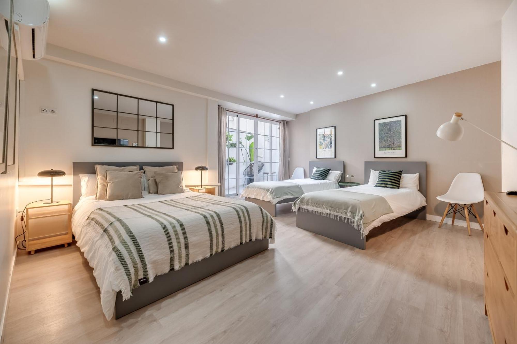 Victoria 16 Premium By Nagoa Homes Malaga Bagian luar foto